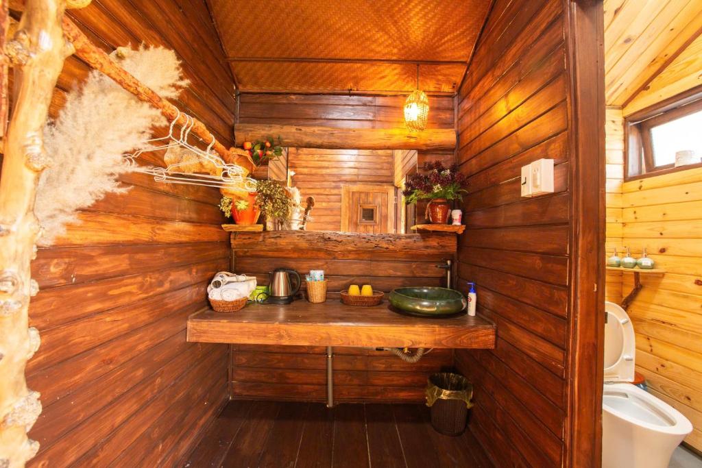 Nha Trong Ban - Homestay Mang Đen