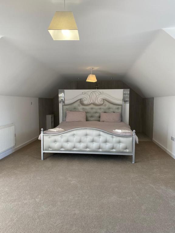 country retreat, Sutton Bonington