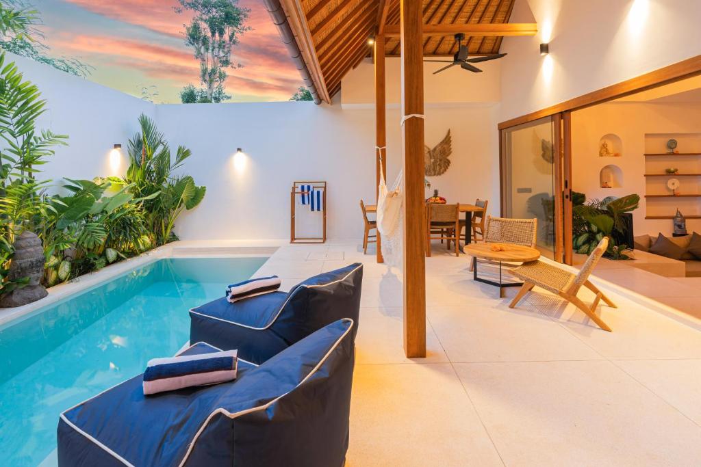 Ride to Bingin Beach, Gooseberry, Cashew Tree, 1BR Pool Villa Bingin,, Uluwatu