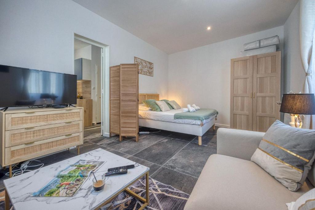 L'As de Coeur - Rocade - Tram, Grenoble