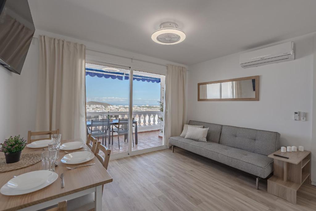 Amazing Los Cristianos Panoramatic View Home - 3