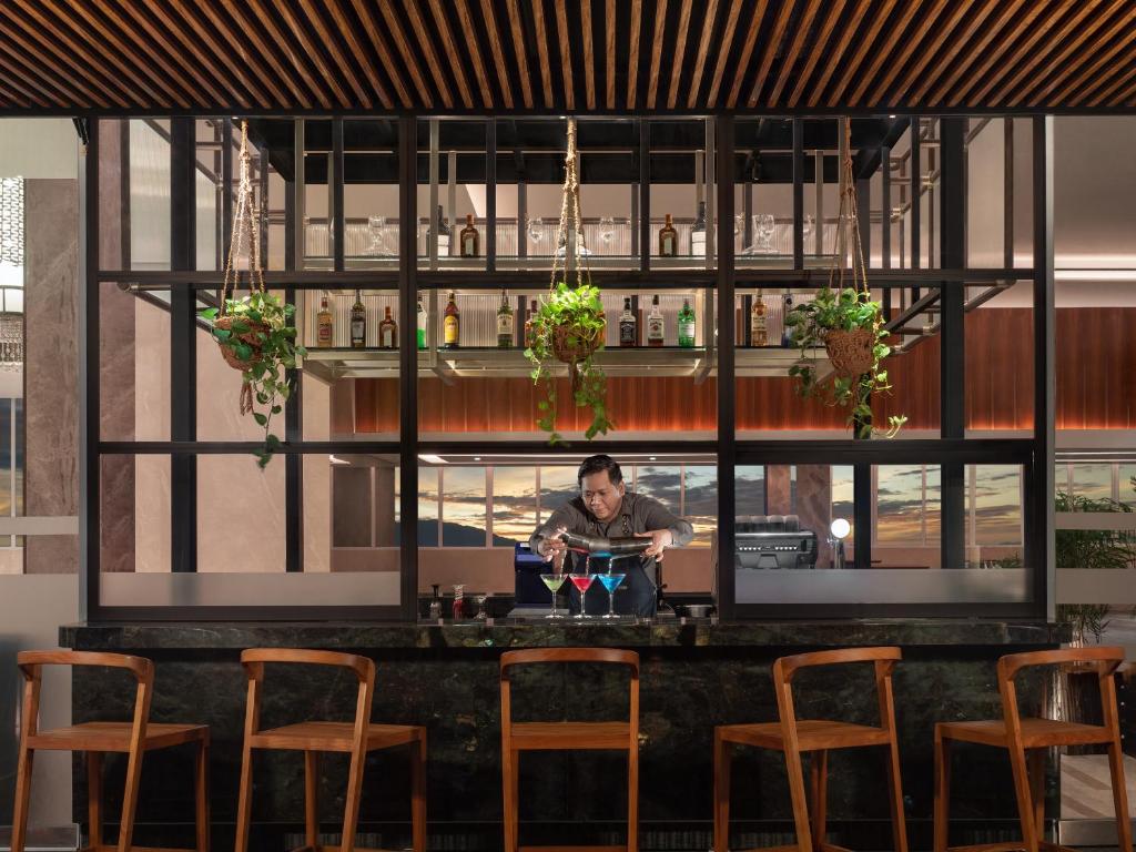 Pub/salon