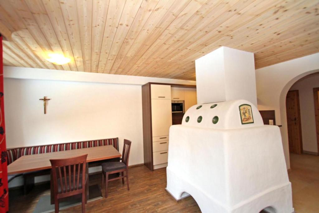 Ferienwohnung Königsleiten 2 - Top 2 - 4