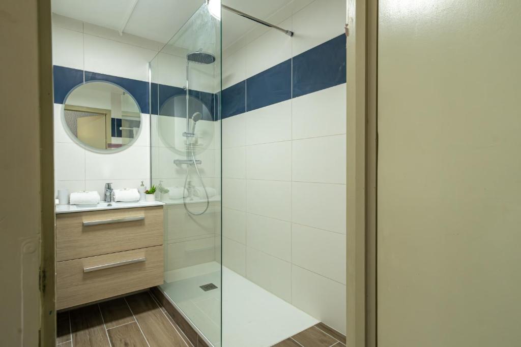 Bois des Fées - newly renovated central Chamonix apartment - 3