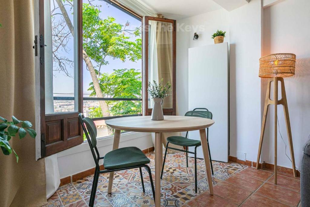 Pass the Keys Cozy Studio in Heart of Nueva Andalucía, Marbella