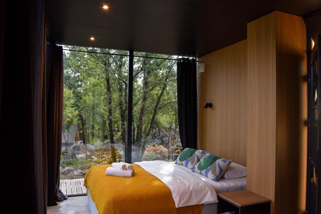 Oblun Eco Resort - Mirror Cabin - 4