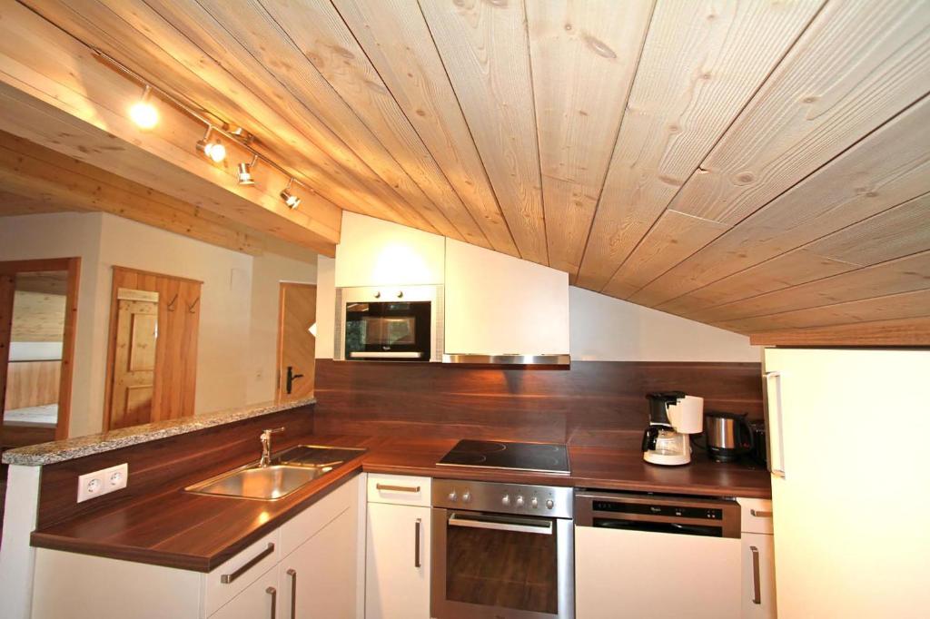 Ferienwohnung Königsleiten 2 - Top 1 - 3