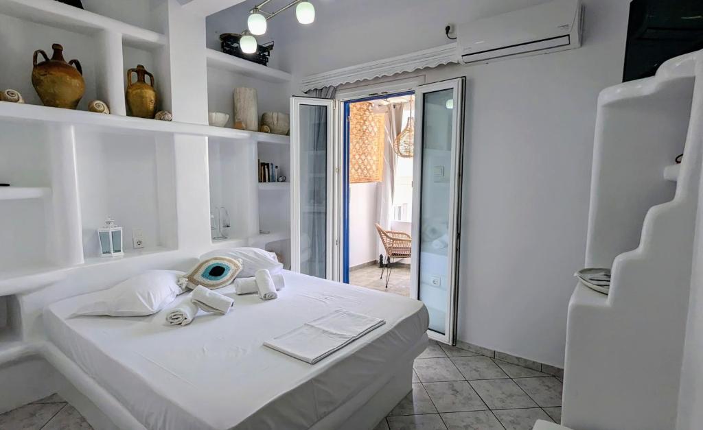 Anoi Rooms, Tinos