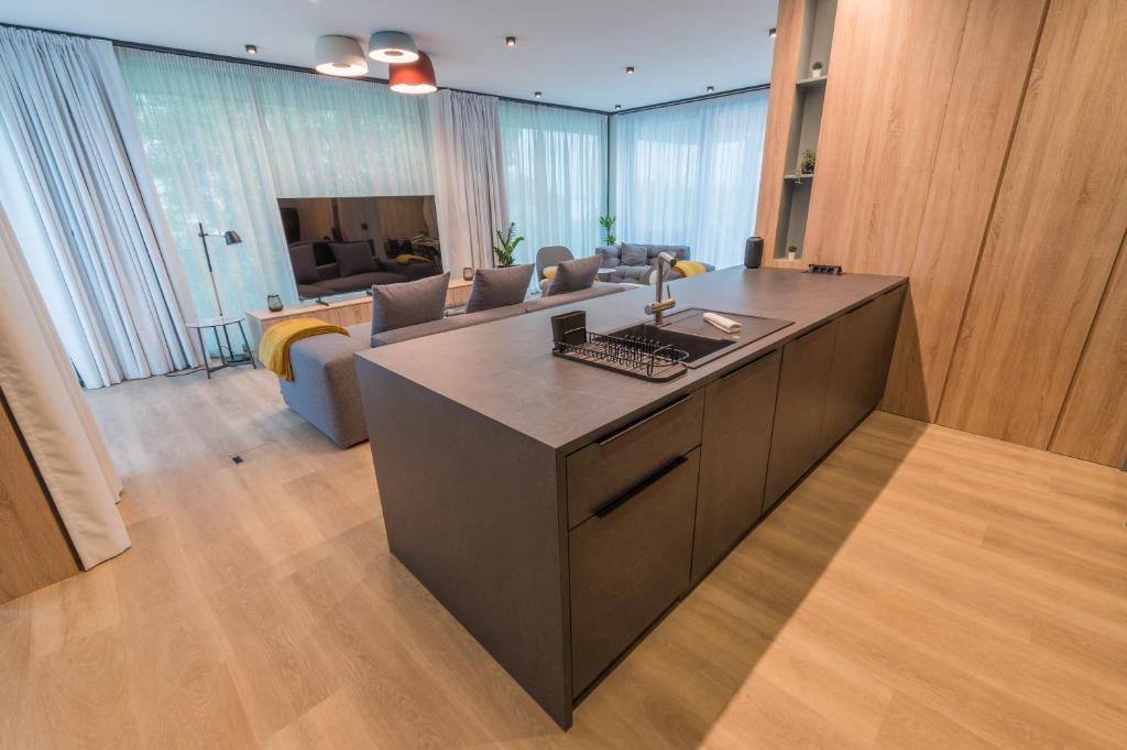 BJ81 Suite Hotel 전경