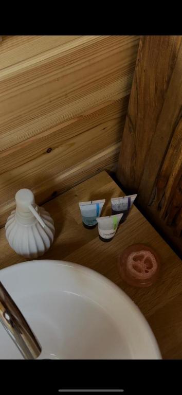 Parthenon athena, Abū Sinān