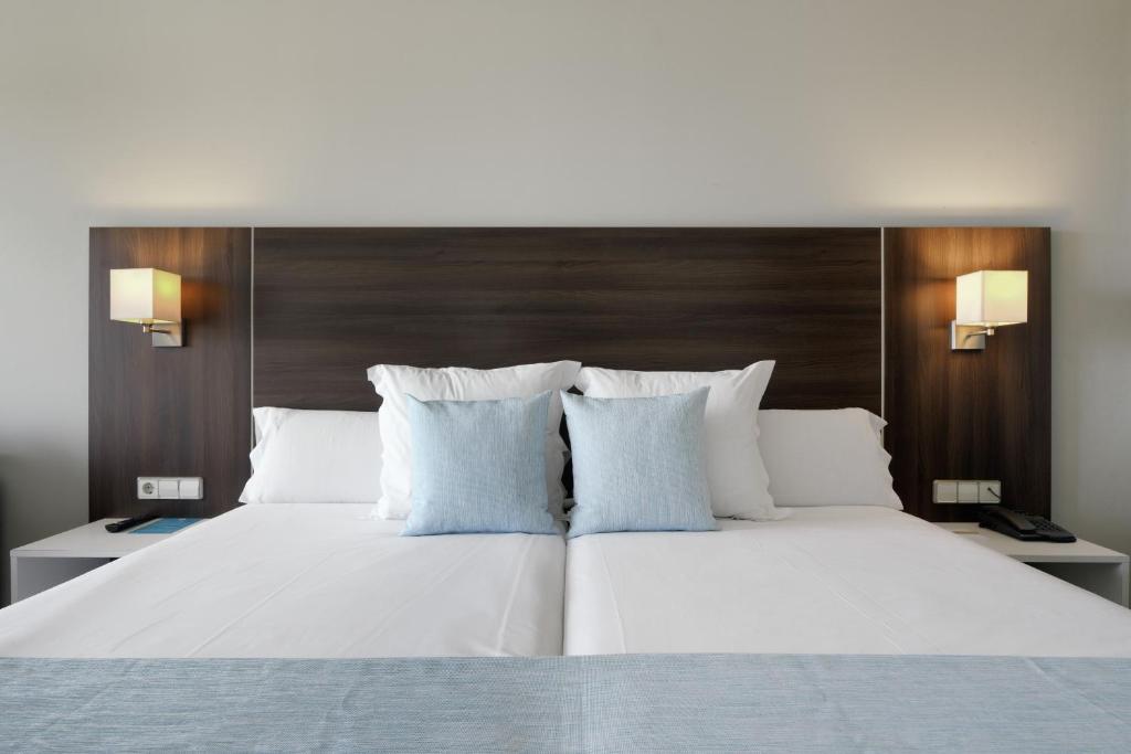 Alua Golf Trinidad — Hotel rooms in Roquetas de Mar, Andalusia