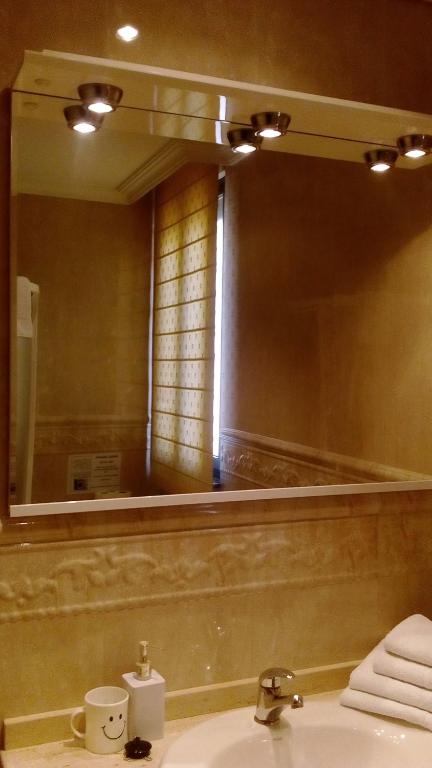 Hostal Granada photo