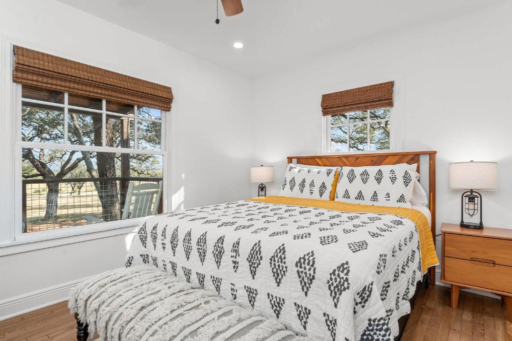 Ab Astris - Starry Night Cottage 2, Stonewall