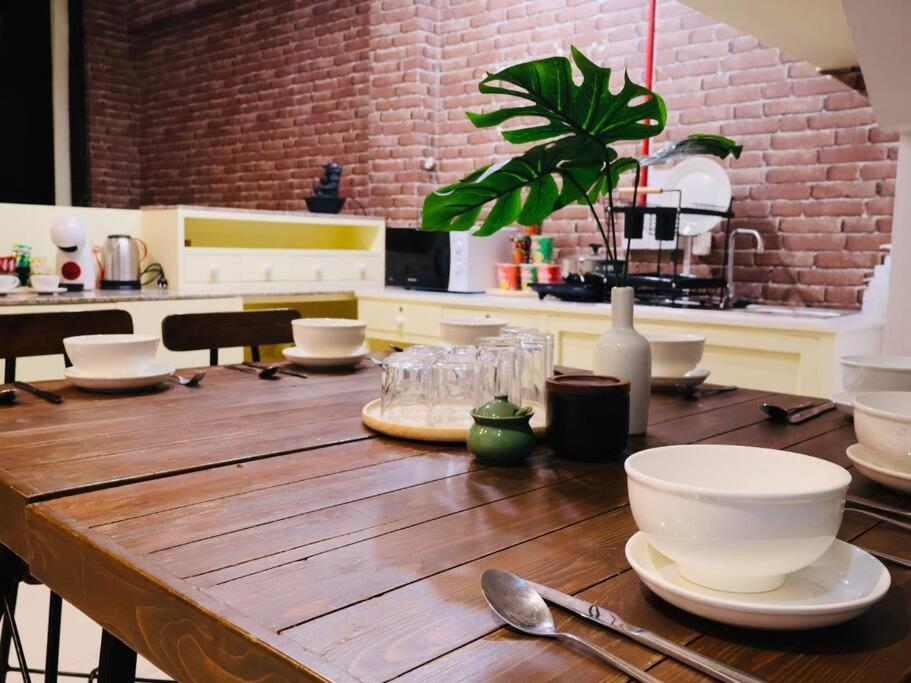 Skyzie nimman with airport pick up, Čiang Mai