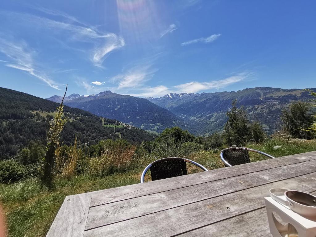 Chalet Mélèze in sonniger Lage mit schönem Ausblick , für 6 Personen - 3
