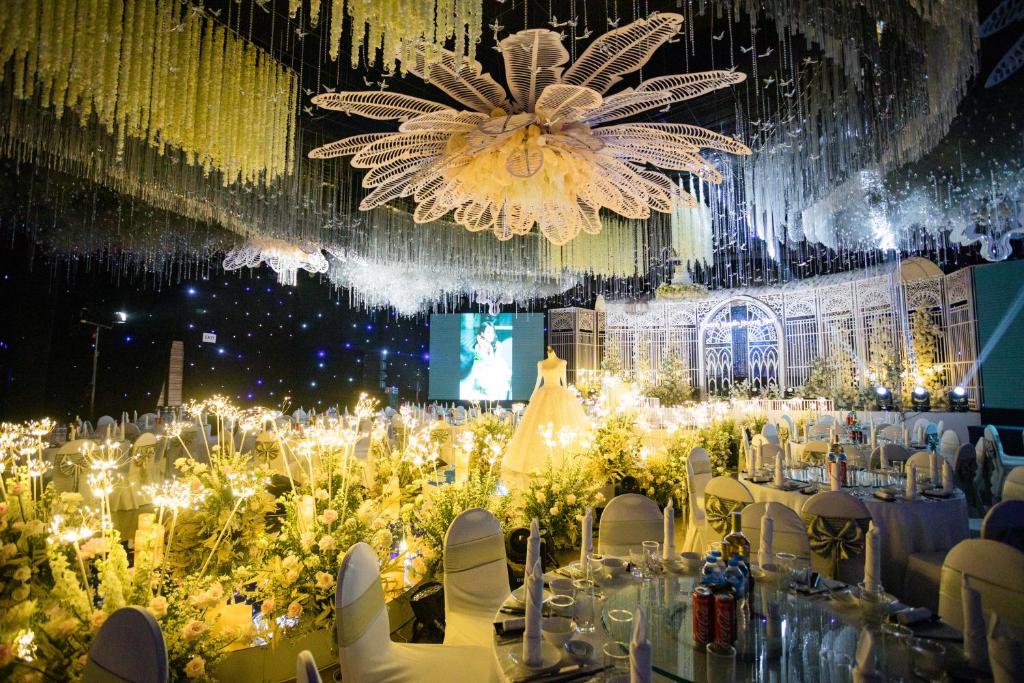 남 쿠옹 호텔 레스토랑