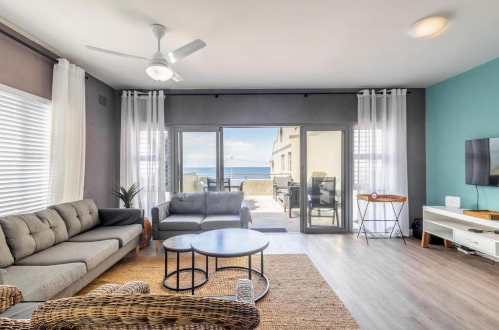 Seascape 6 at Perna Perna, Umdloti