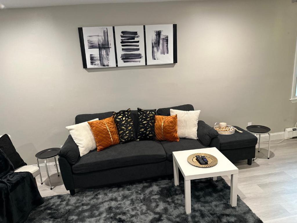 Luxurious, newly renovated retreat, Springfield