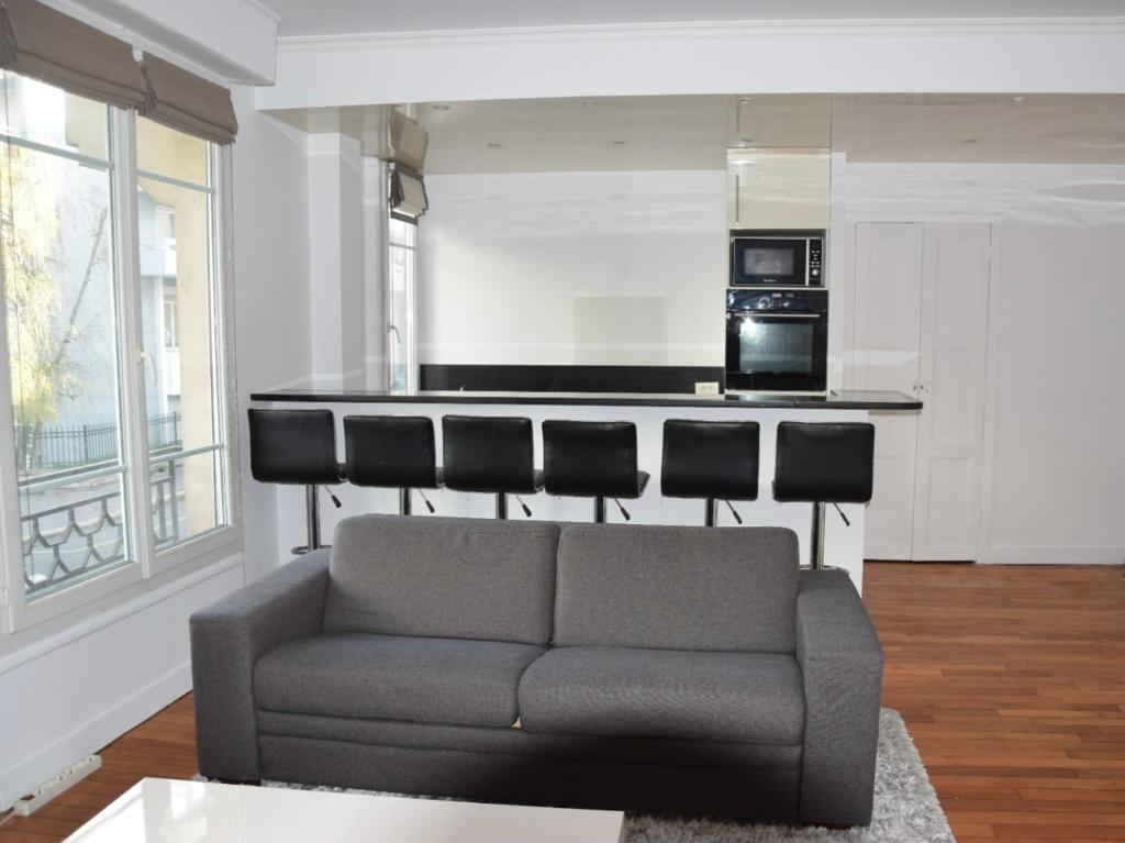 Appartement lumineux et spacieux à Paris Montparnasse - 1