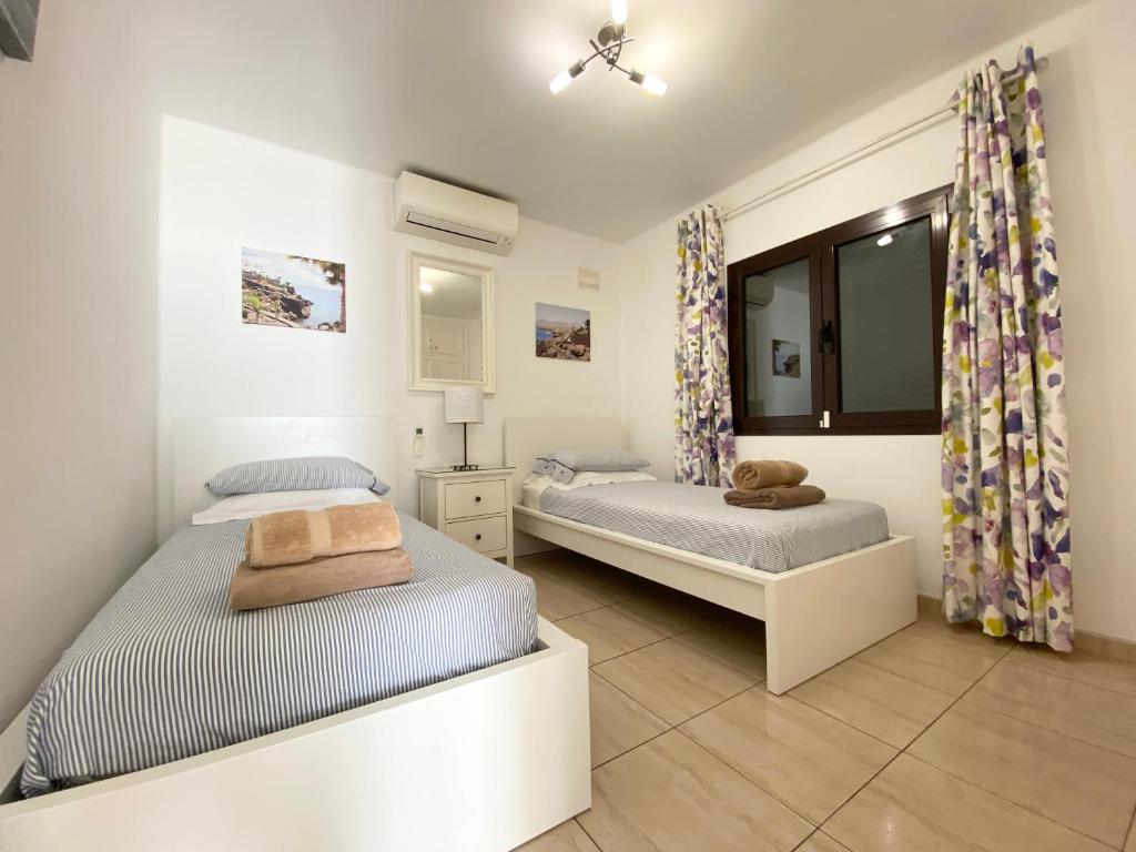VILLA VIVIENNE by JK Lanzarote - 3