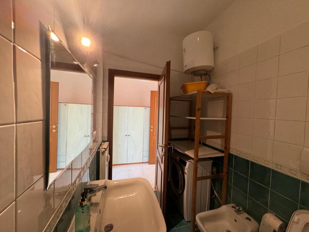 Bright apt near Porta Maggiore - 4
