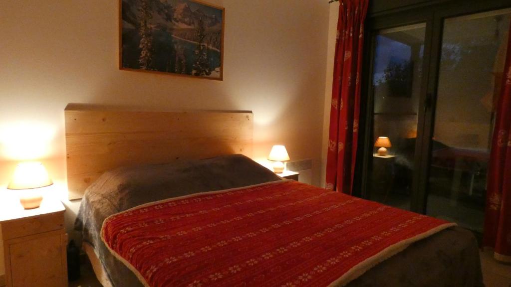 Joli T2 classé 2 étoiles avec coin cabine Briançon centre proche télécabine - 3