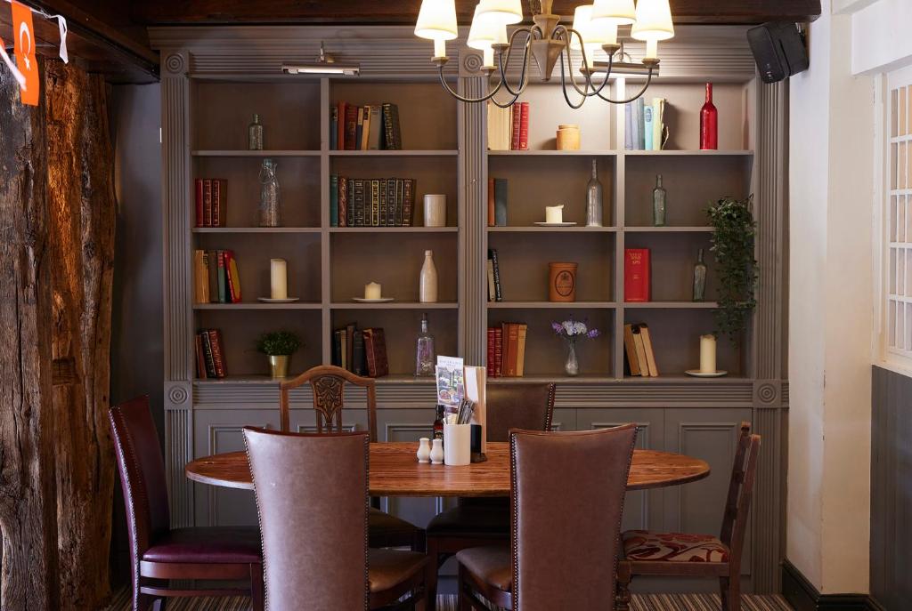 Bar/lounge, The Coleshill by Greene King Inns in Birmingham