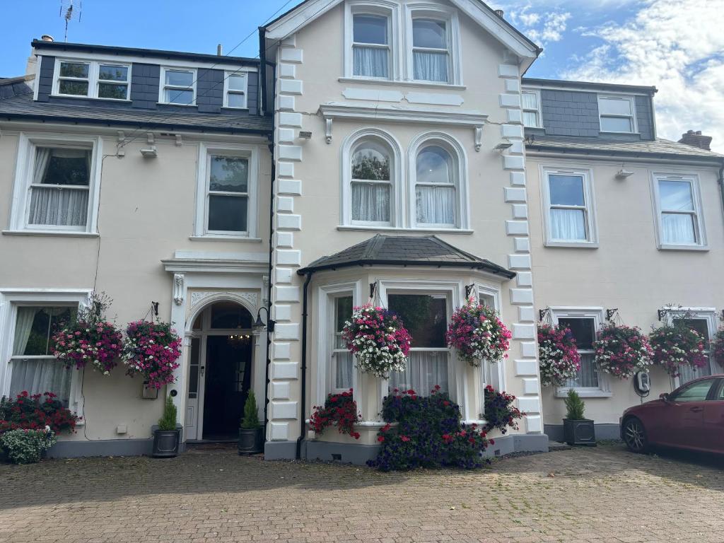 canterbury lodge, Kent