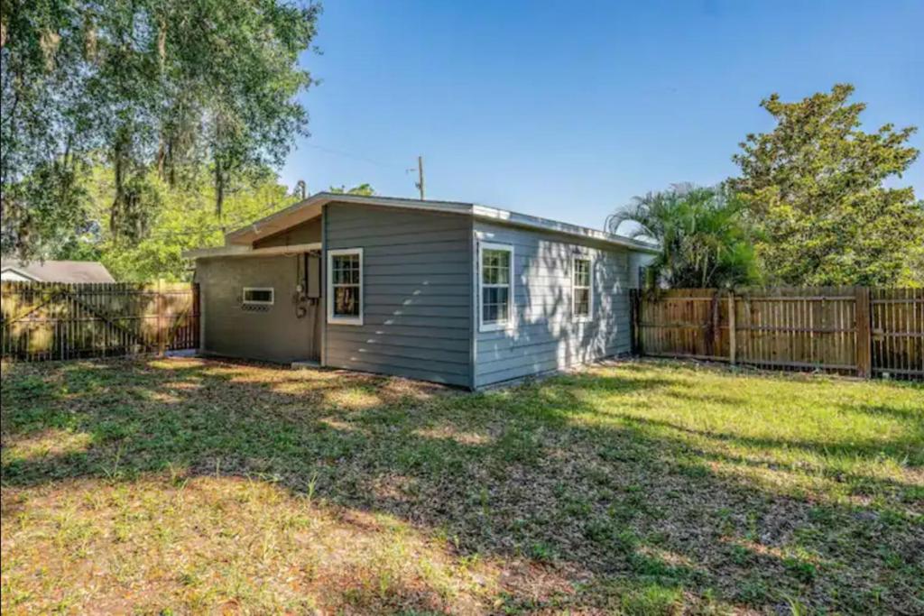 Stylish 1br Studio Steps To Shops & Dining, Orlando