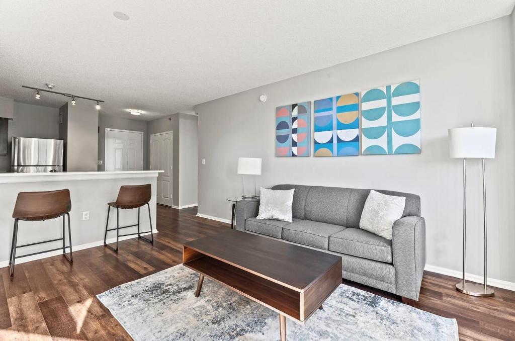 Modern Apt Near Downtown, White Plains