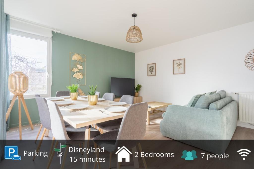 Le Prague - Parking - Disneyland - Balcon, Montévrain