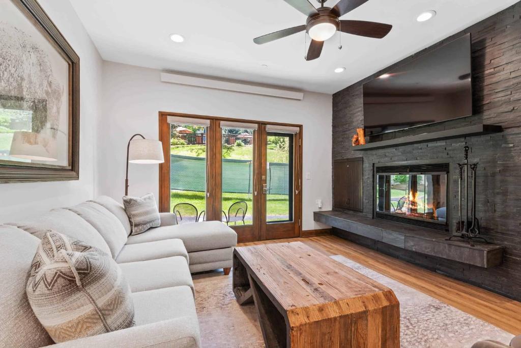 The Charter at Beaver Creek E0305, Beaver Creek