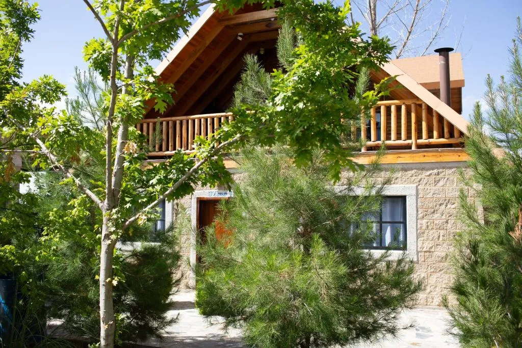 Cabañas Bungalos las Alazanas, Hotel in San Antonio de las Alazanas