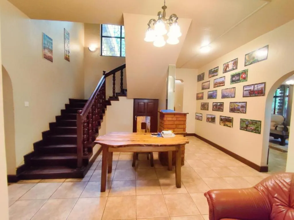 Olivia Guesthouse, hotel in Mwanza