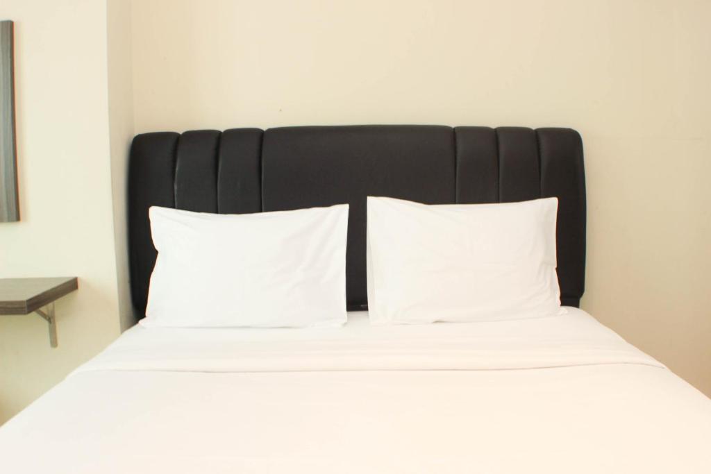 Great Location and Comfy 2BR Apartment at Thamrin Residence By Travelio, Jakarta