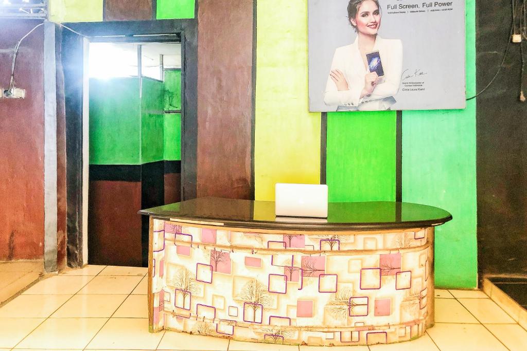 RedDoorz near RS Siloam Karawaci