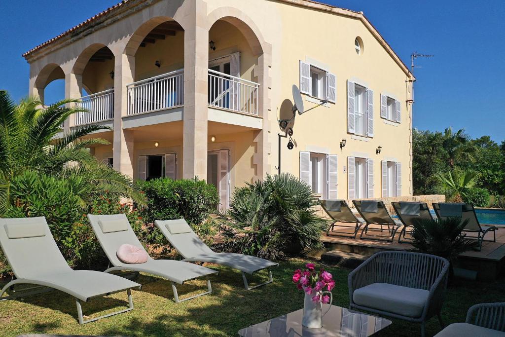 Villa AMOROS Alcudia 1 - 5
