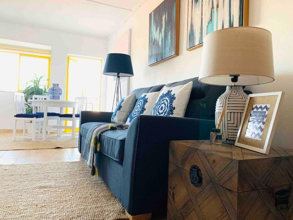 Stylish Apartment With View 전경