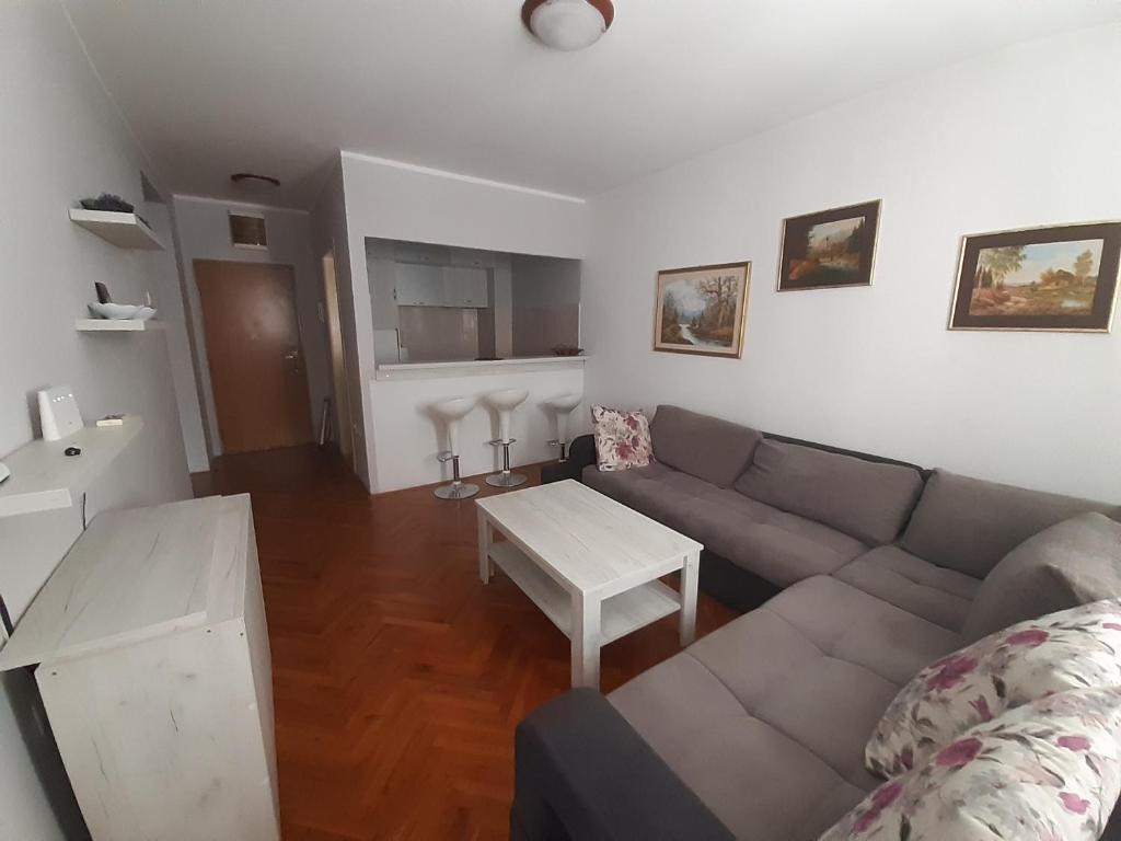 Nice comfortable apartment, Babalonija