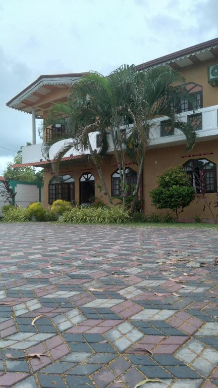 CH Rooms - Transit Airport, Negombo