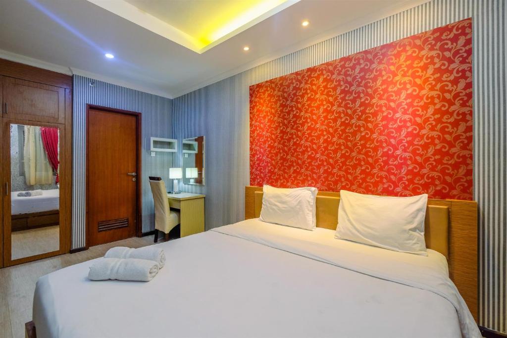 Lush 3BR Residence at Grand Palace Kemayoran Apartment By Travelio, Jakarta