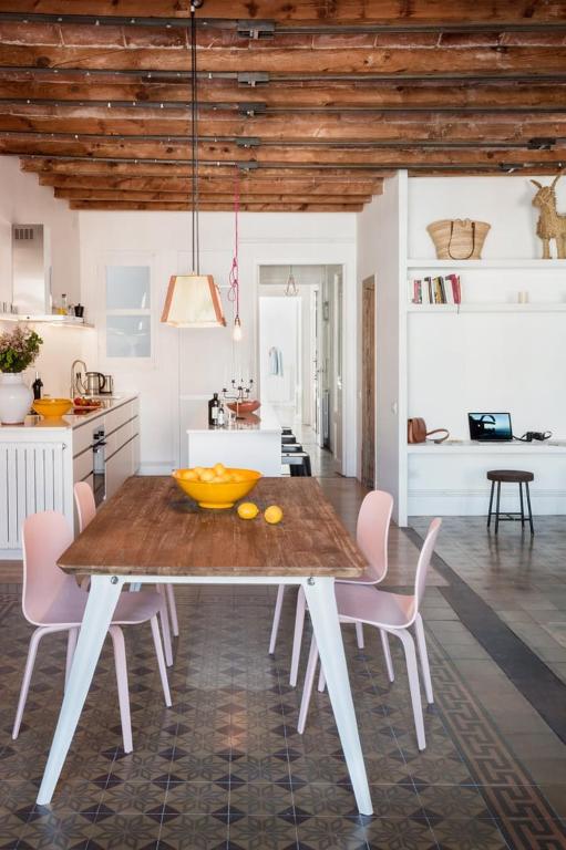 GuestReady - Acogedor piso al lado de Pl. Cataluña, Barcelona