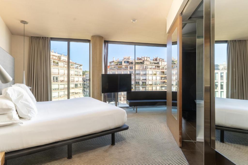 Barcelona B Hotel room