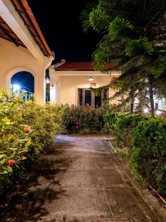 LumiGarden Tam Coc Resort