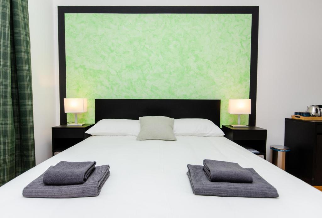 Green Room, Milán