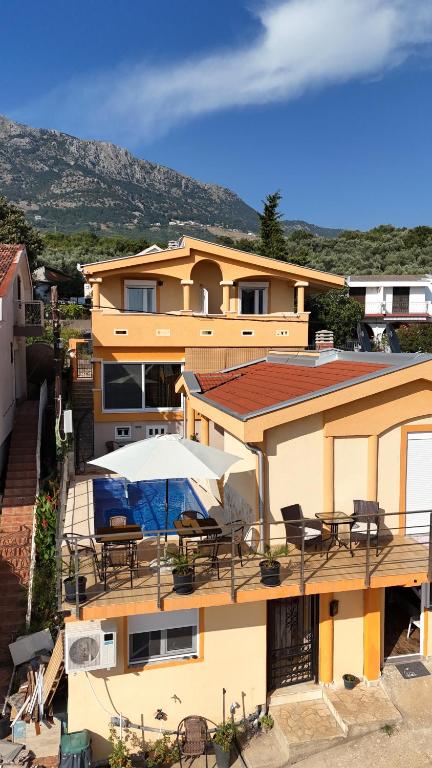 Apartmani Carovac - 3