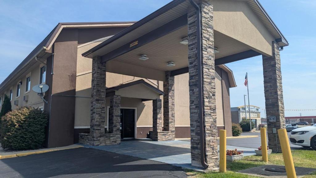 Super 8 by Wyndham Shelbyville, Shelbyville