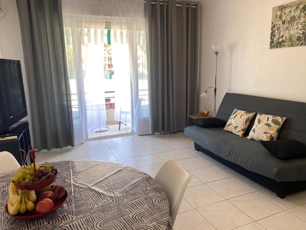 Charming apartment in the centre of Cannes - 4