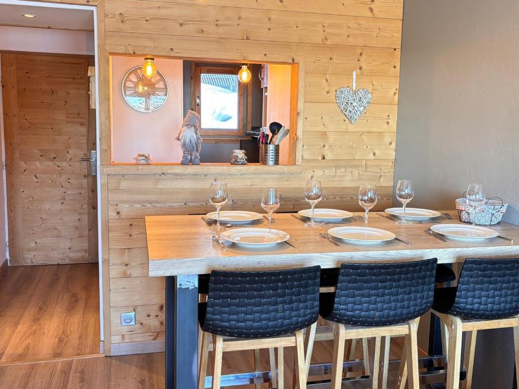 Charmant 3 pièces rénové avec balcon et vue montagne - 2