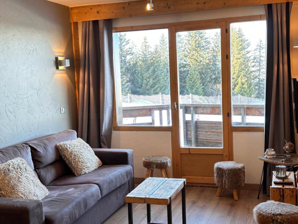 Charmant 3 pièces rénové avec balcon et vue montagne - 4